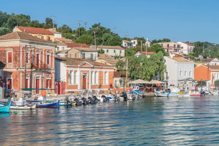 Private Boat Trips to Paxos and Antipaxos from Corfu