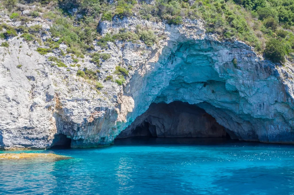 Private Boat Trips to Paxos and Antipaxos from Corfu